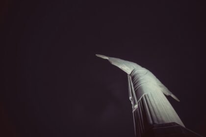 A importância do Cristo Redentor para o turismo carioca